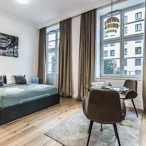 https://rent-like-home-ksicia-jzefa-poniatowskiego-2.hotelswroclaw.com